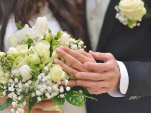 Groomsman Gift Ideas: Unique and Memorable Presents for Your Best Men