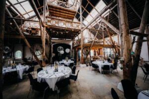 barn wedding venues uk
