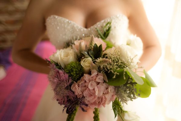 wedding flowers planning timeline